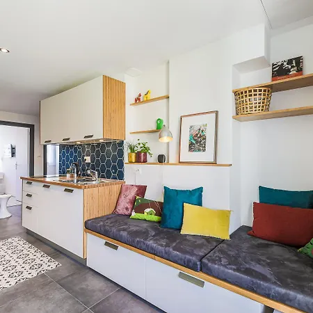 Appartement Le Smart & Cosy - Location Entier - 4 - Parking Gratuit Autour De La Copropriete- Wifi Fibre -gare A 20 Min