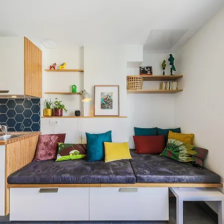 Appartement Le Smart & Cosy - Location Entier - 4 - Parking Gratuit Autour De La Copropriete- Wifi Fibre -gare A 20 Min