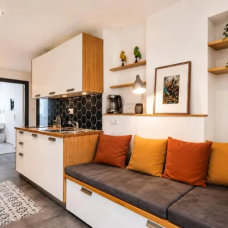 Le Smart & Cosy - Location Entier - 4 - Parking Gratuit Autour De La Copropriete- Wifi Fibre -gare A 20 Min Appartement