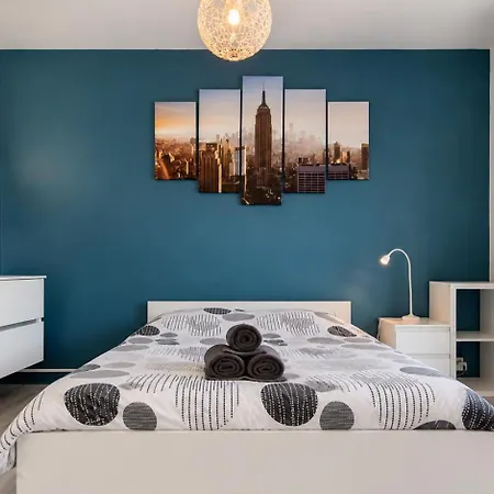 Le Smart & Cosy - Location Entier - 4 - Parking Gratuit Autour De La Copropriete- Wifi Fibre -gare A 20 Min Appartement *