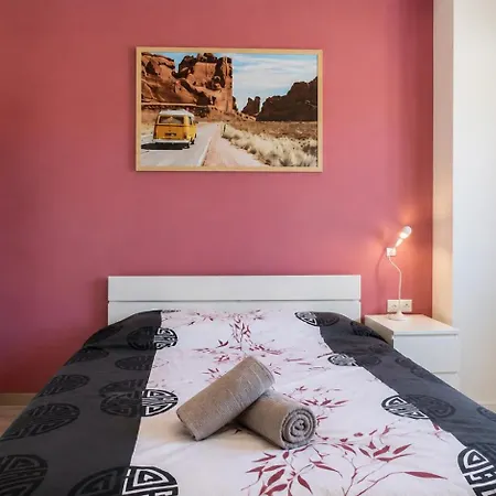 Le Smart & Cosy - Location Entier - 4 - Parking Gratuit Autour De La Copropriete- Wifi Fibre -gare A 20 Min Appartement *