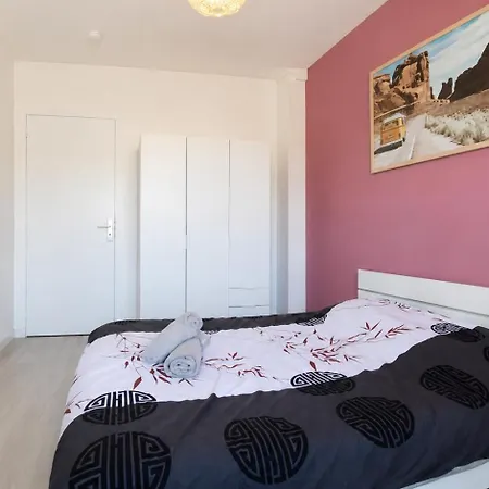 Le Smart & Cosy - Location Entier - 4 - Parking Gratuit Autour De La Copropriete- Wifi Fibre -gare A 20 Min Grenoble